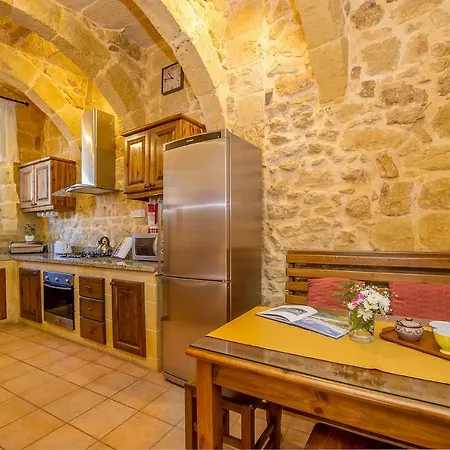 Razzett Tuta Country house Kercem