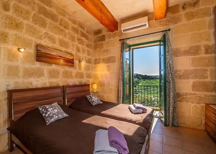 Razzett Tuta * Kerċem